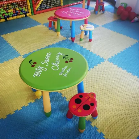 מלון Orbel 4*